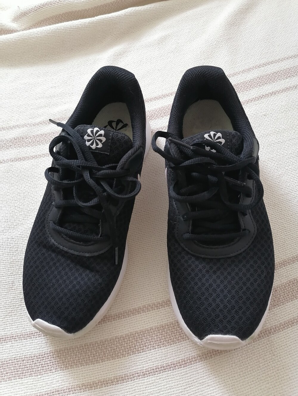 Nike Black and White Running Shoes